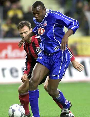 场球迷的热 场球迷的热